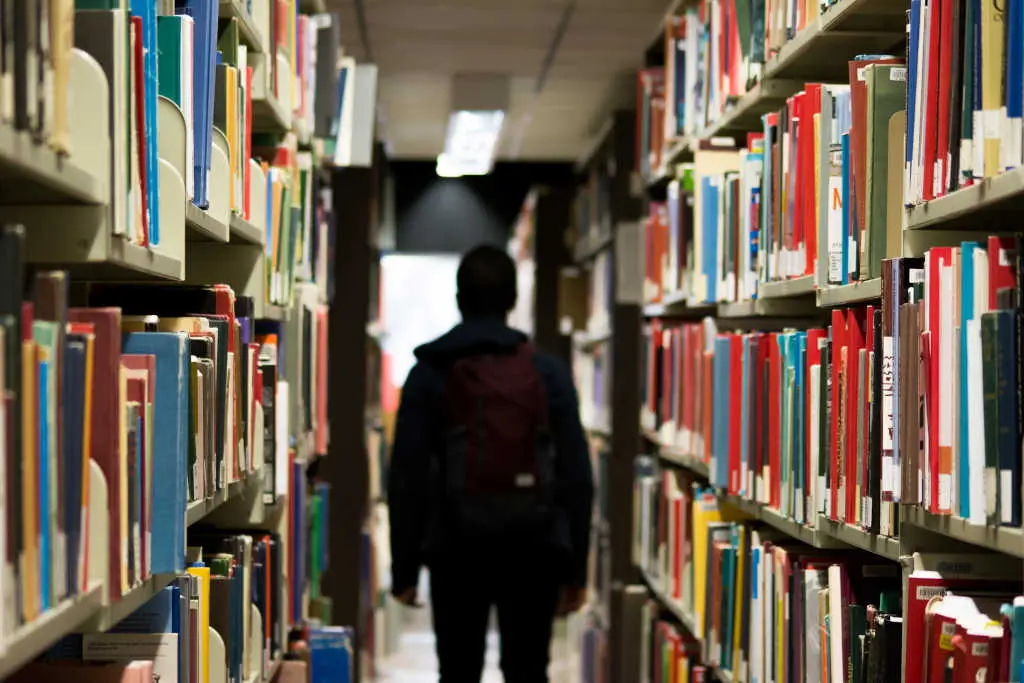 Le prix des études supérieures est parfois lourd à porter 